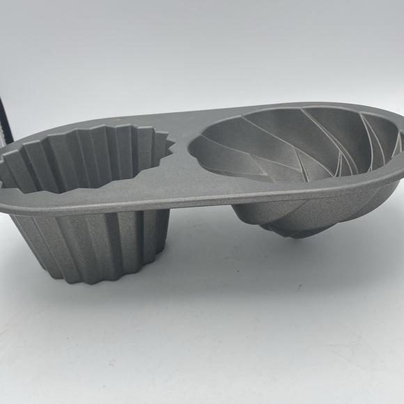 Cute Cupcake Nordic Ware cast aluminum cake pan  6 Cups 1.4 Liters USA - Picture 2 of 6